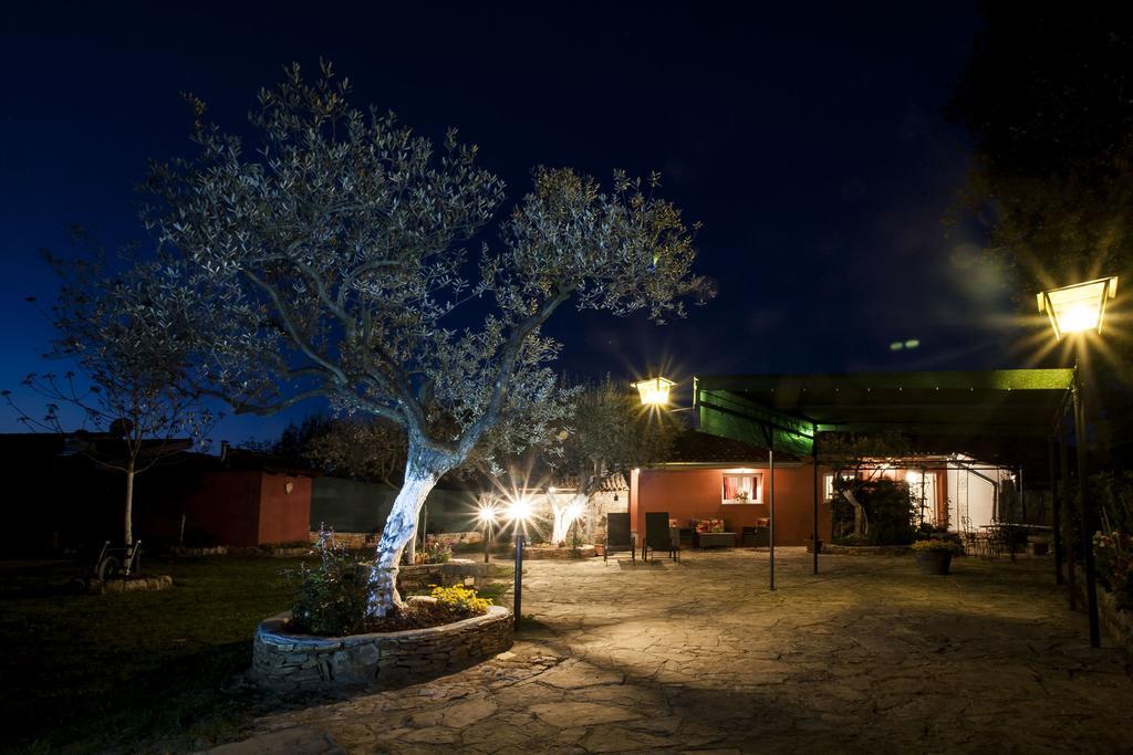 Вилла Casa Terren Grande Ровинь Экстерьер фото